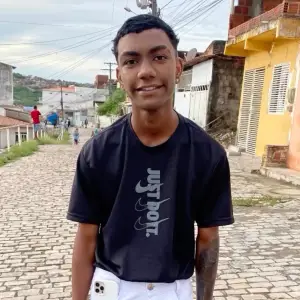 FEATURE Influencer Valioso 20 Dies in Car Accident While on Vacation