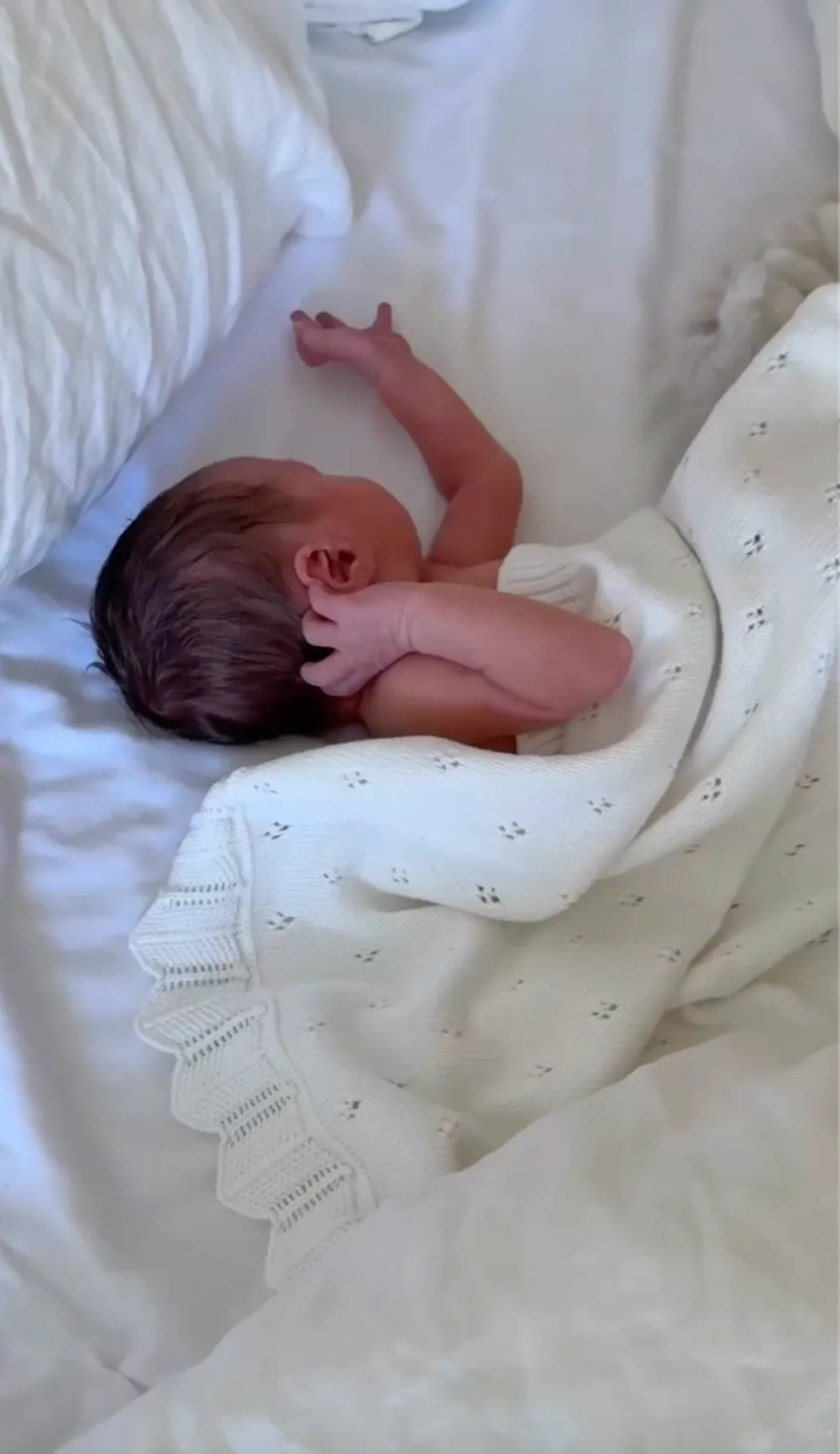 nfluencers-Nara-and-Lucky-Blue-Smith-Welcome-4th-Baby-Together-baby-pic