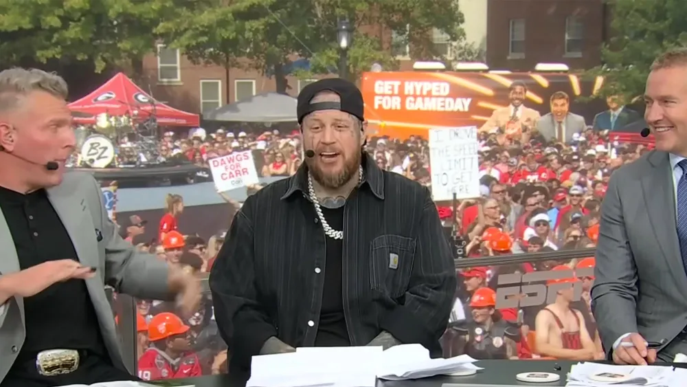 Jelly Roll College gameday 3