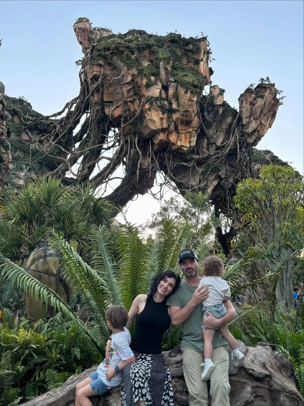 Johnny-Galecki-Family