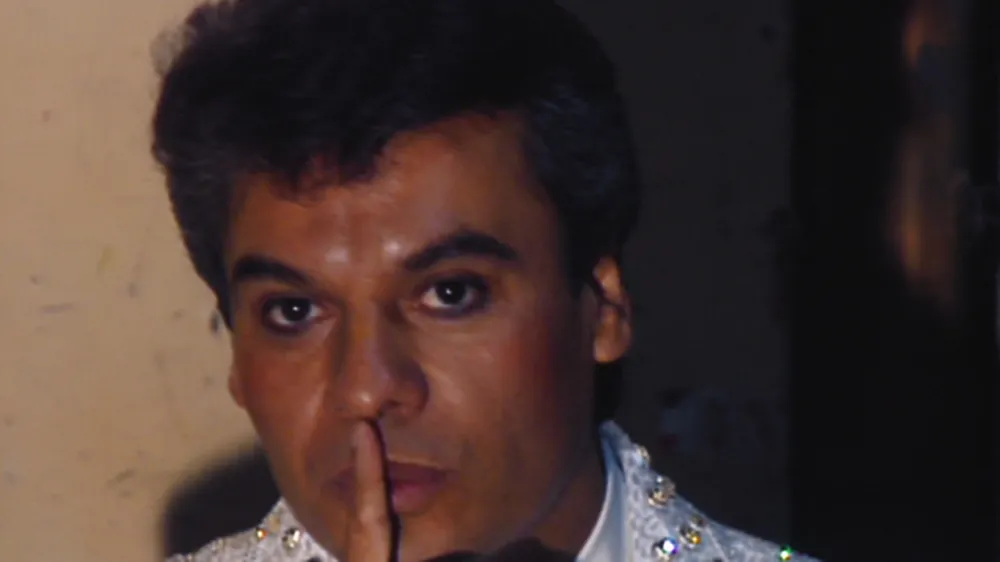 Juan Gabriel: Debo, puedo y quiero
