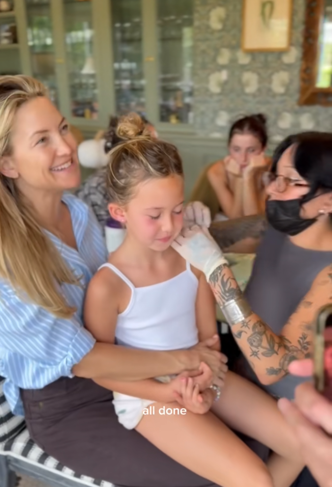 Kate Hudson Takes Daughter Rani to Get Her Ears Pierced promo