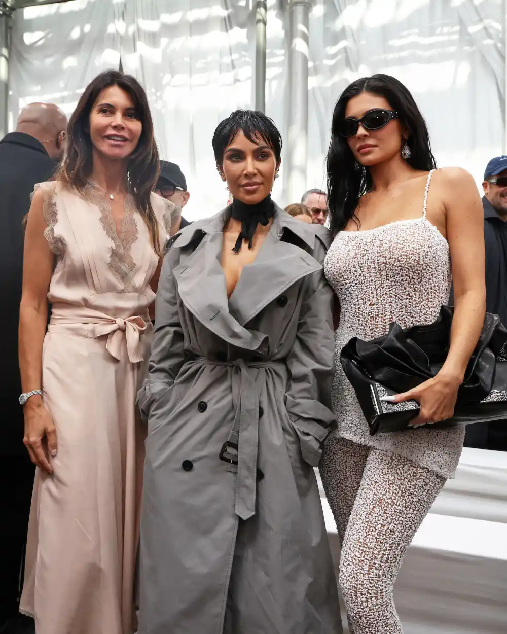 Kim-Kardashian-and-Kylie-Jenner-GettyImages-223913927