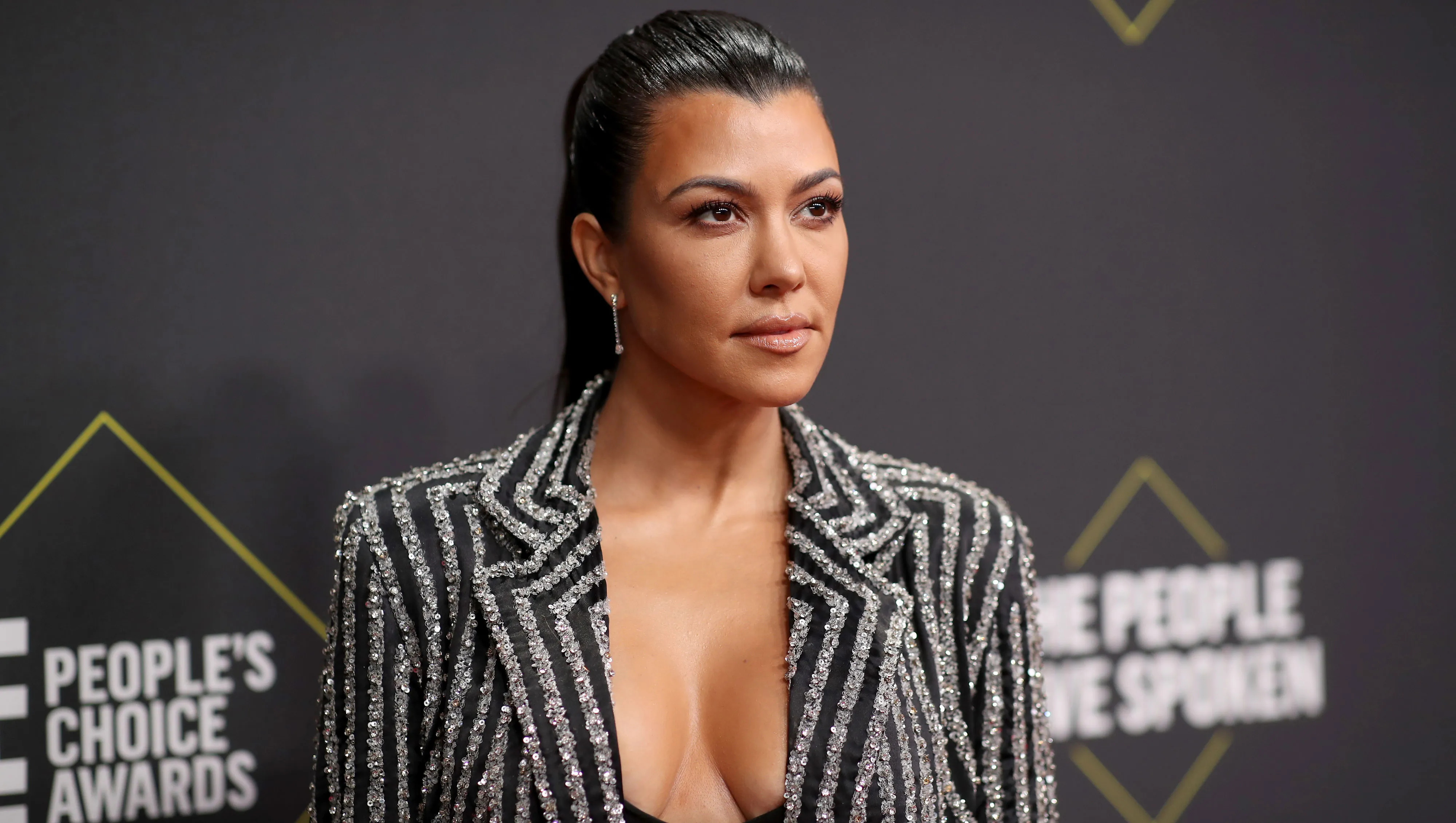 SANTA MONICA, CALIFORNIA - NOVEMBER 10: 2019 E! PEOPLE'S CHOICE AWARDS -- Pictured: Kourtney Kardashian arrives to the 2019 E! People's Choice Awards held at the Barker Hangar on November 10, 2019. -- NUP_188992 (Photo by Christopher Polk/E! Entertainment/NBCU Photo Bank via Getty Images)