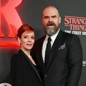 FEATURE Lily Allen s Dating History and Marriage History David Harbour and More