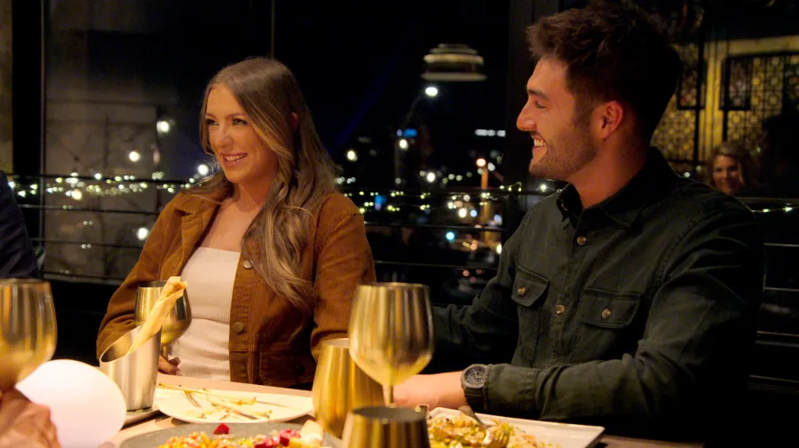 Madison-and-Joe-Love_Is_Blind_n_S9_E8_00_49_39_05R-1.