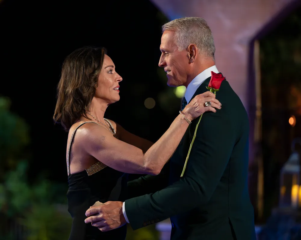 Mel-and-Debbie-Golden-Bachelor-178680_0359