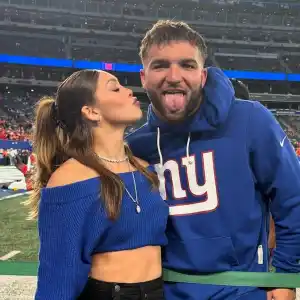 FEATURE New York Giants RB Cam Skattebo s Girlfriend Reacts to His Horrifying Season Ending Injury