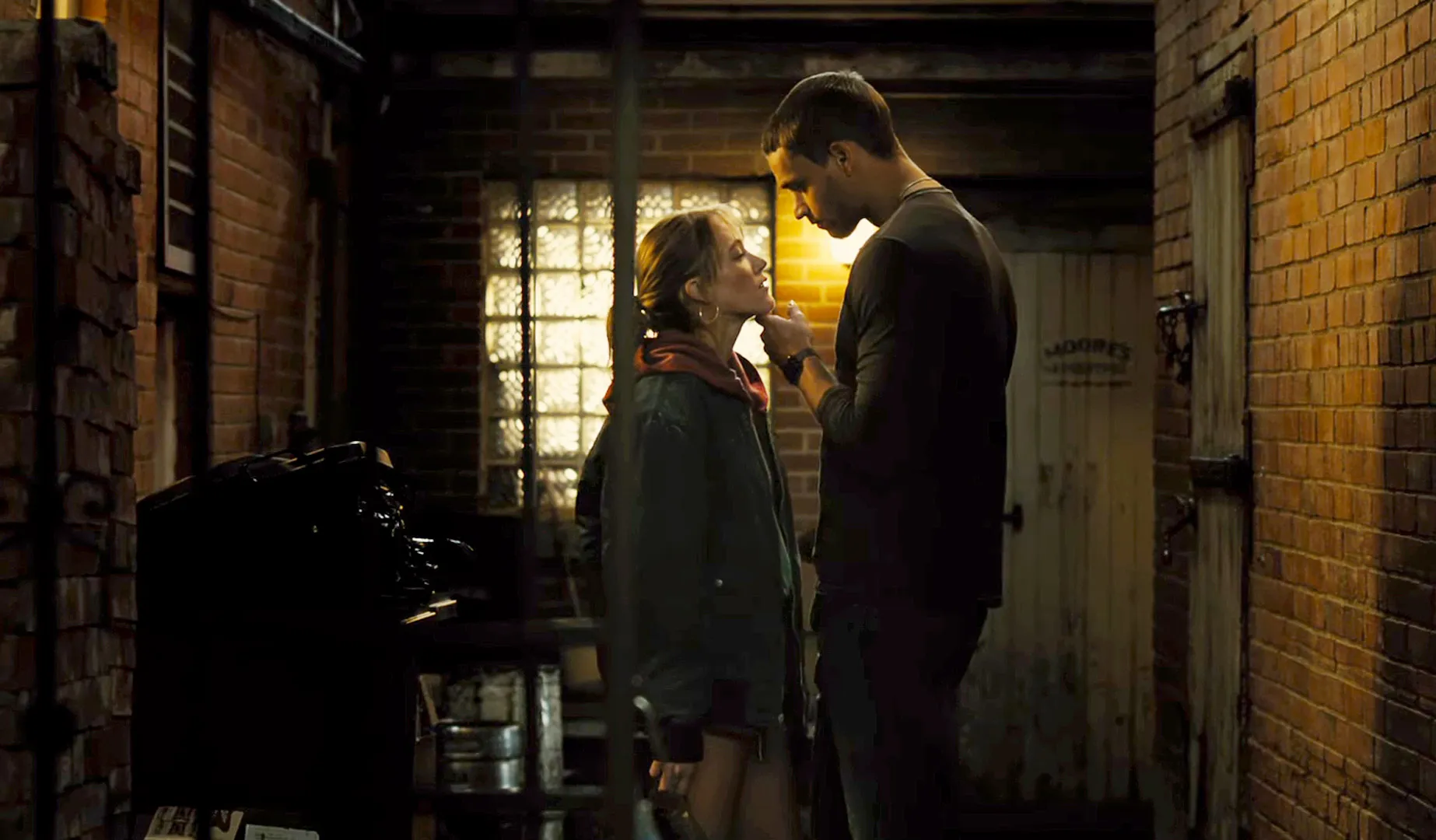 Reminders of Him Trailer Reveals Emotional First Look at Film Adaption of Colleen Hoover s Novel