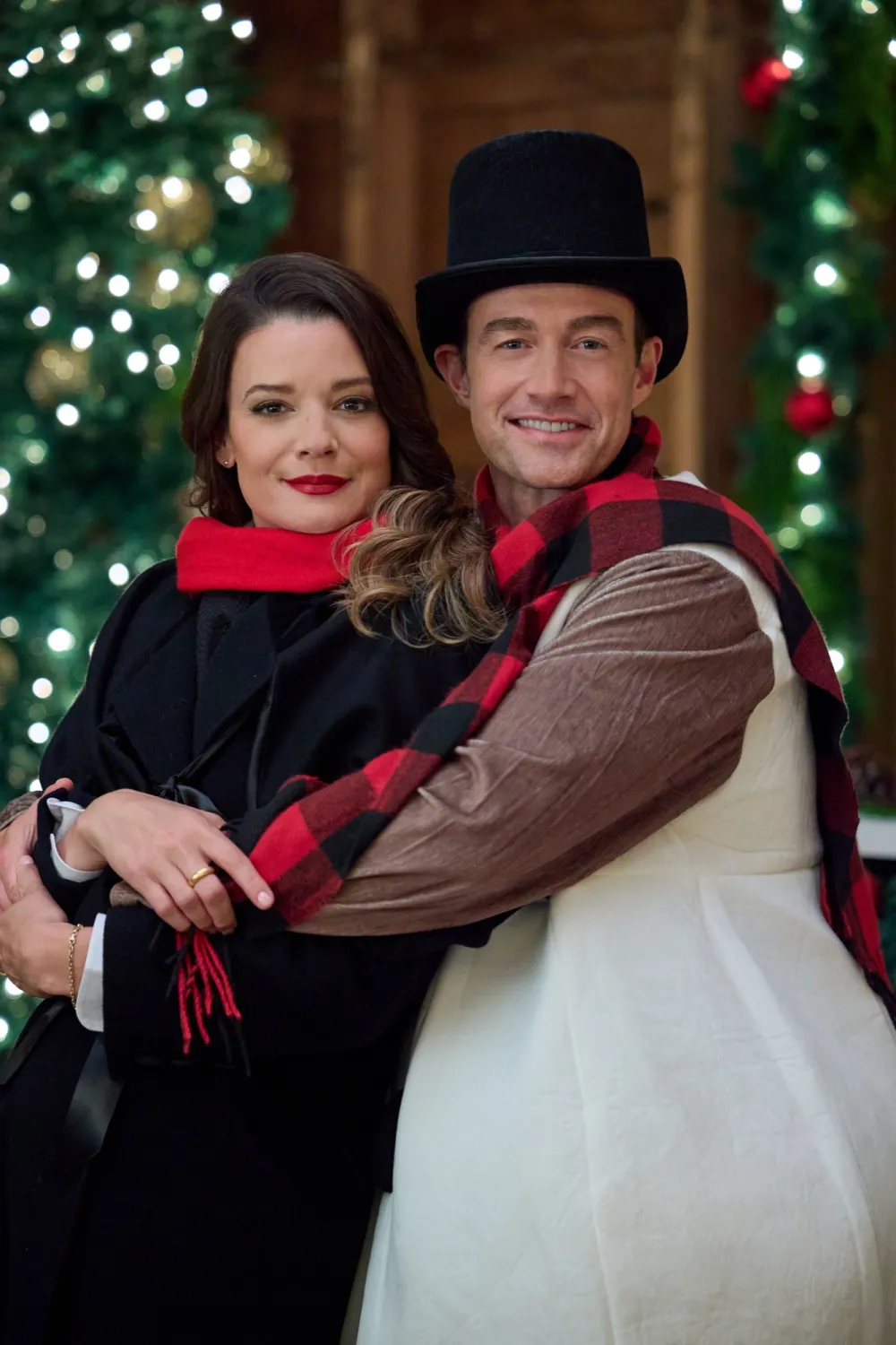 Robert Buckley Teases Excessive Positivity Weatherman and Jaded Doctor Love Story in New Hallmark Movie Kimberley Sustad