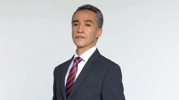 Roberto Sosa encarna al general Cifuentes en 'Dinastía Casillas'