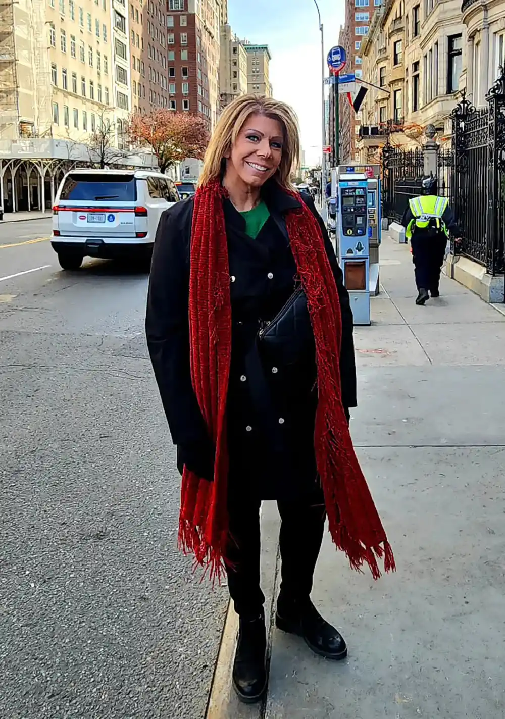 Sister Wives Preview Meri s BFF Jenn Gives Her Bitch Lessons to Stand Up to Ex Kody 005