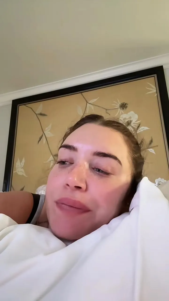 Stassie Karanikolaou Details Recovery Process After Reversing BBL Surgery for Lifted and Smaller Look VS clearlymymedsareworkingmymedsareworkingTikTok 0 50 2