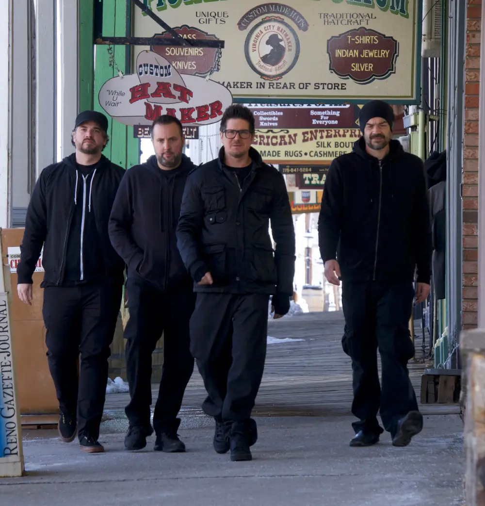 TCDGHADEC003Aaron Goodwin Gets Call About Wife Alleged Murder Plot During Filming for Ghost Adventures