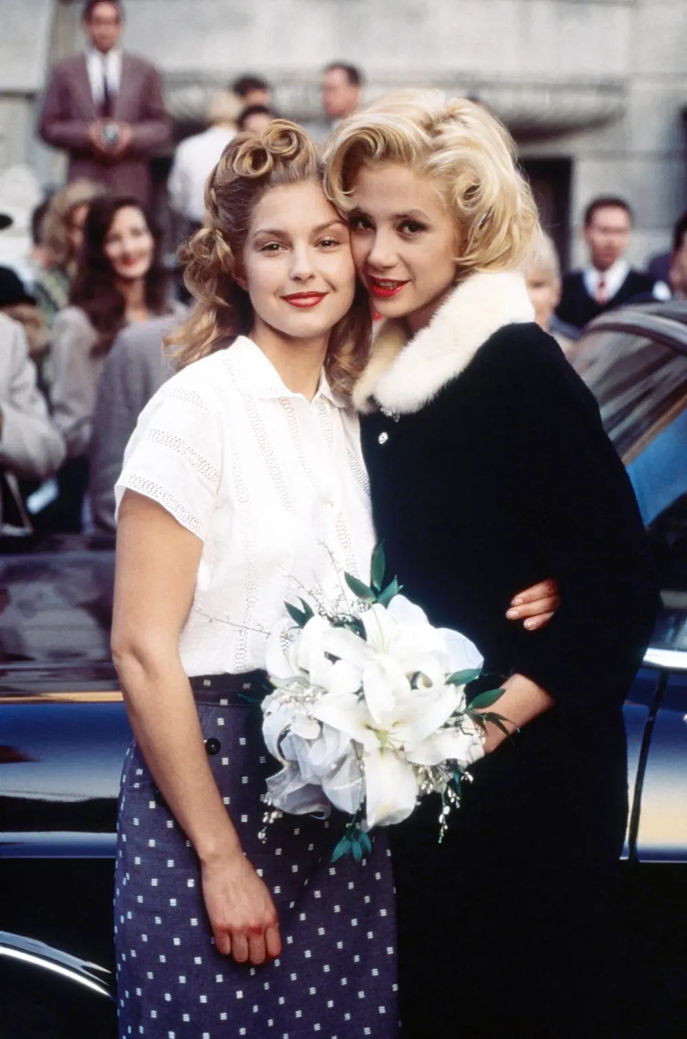 Mira Sorvino Takes Us Back