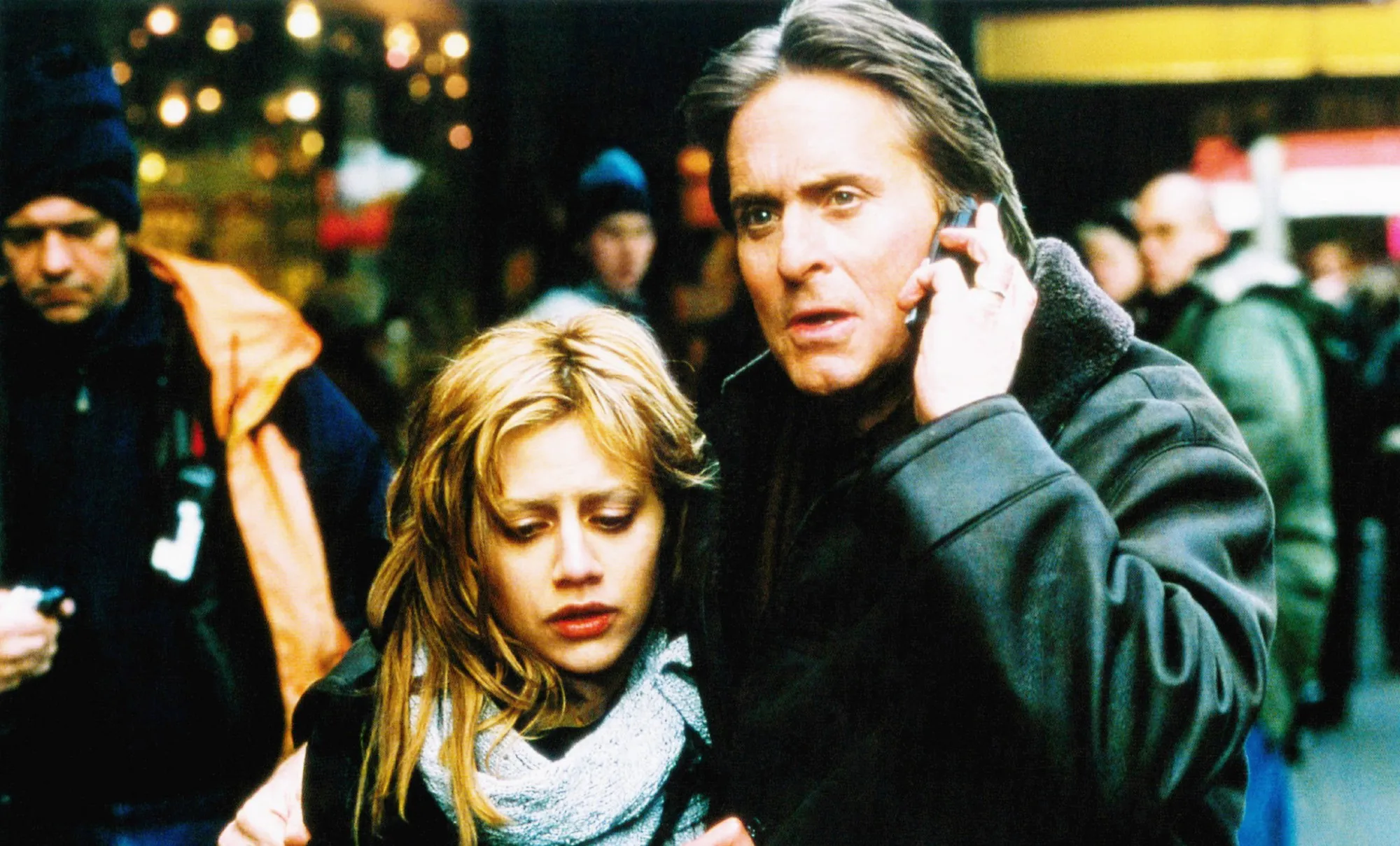 Brittany Murphy and Michael Douglas in Don't Say a Word