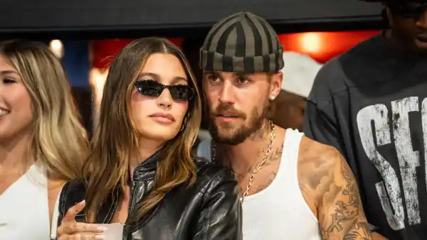 gettyimages-2232688971-hailey-bieber-justin-bieber