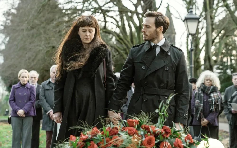 Alexandra Roach, Sam Claflin in Harlan Coben's Lazarus