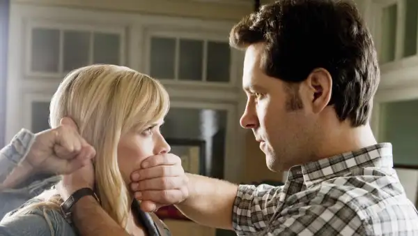 Reese Witherspoon and Paul Rudd in How Do You Know