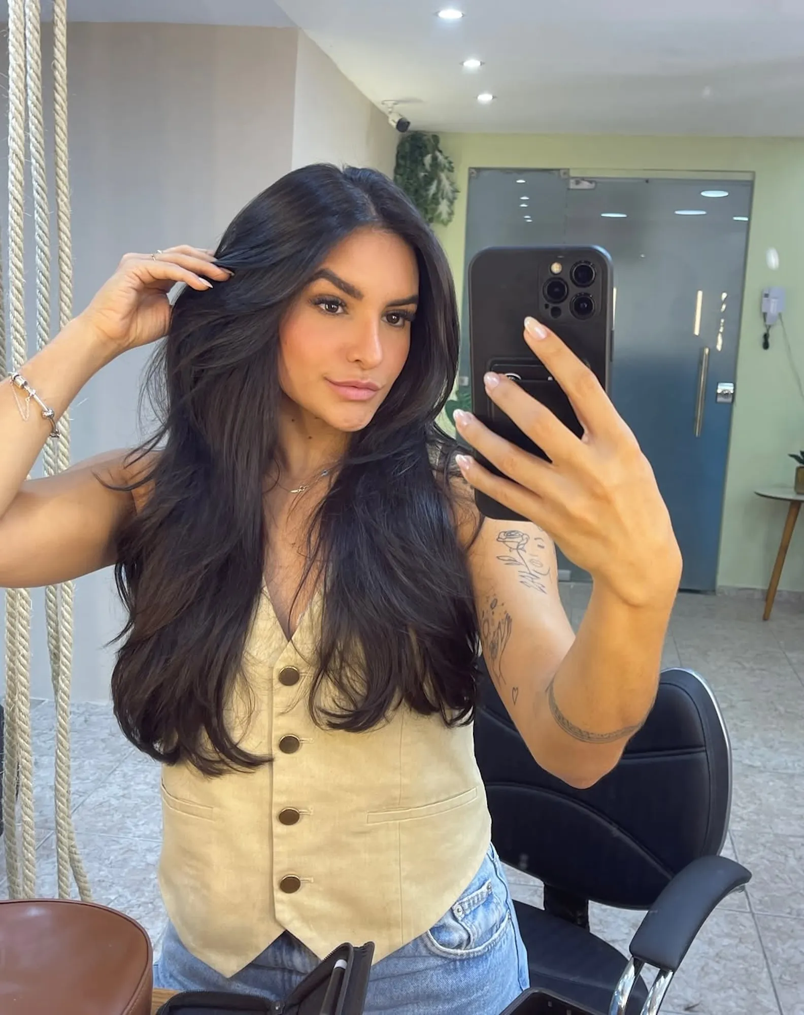 Influencer Luanna Araujo and Fiance Die in Car Crash on Her 29th Birthday: Report