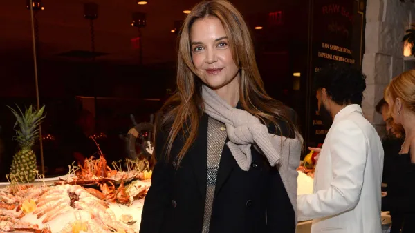 Katie Holmes Peacoat