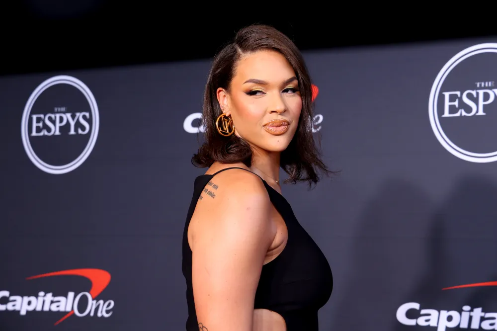 Liz Cambage