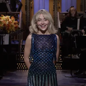 Sabrina Carpenter claps back backlash SNL season 51
