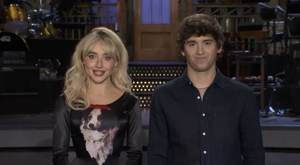 Sabrina Carpenter on "SNL" season 51 Marcello Hern&aacute;ndez