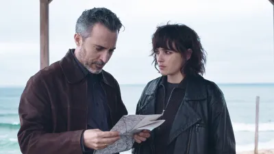 Andres Gertrudix, Susana Abaitua in She Walks in Darkness