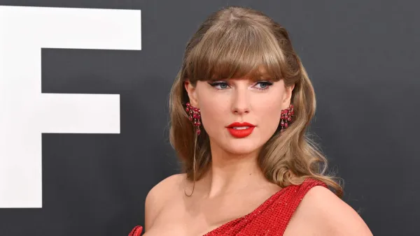 Taylor Swift Sweater