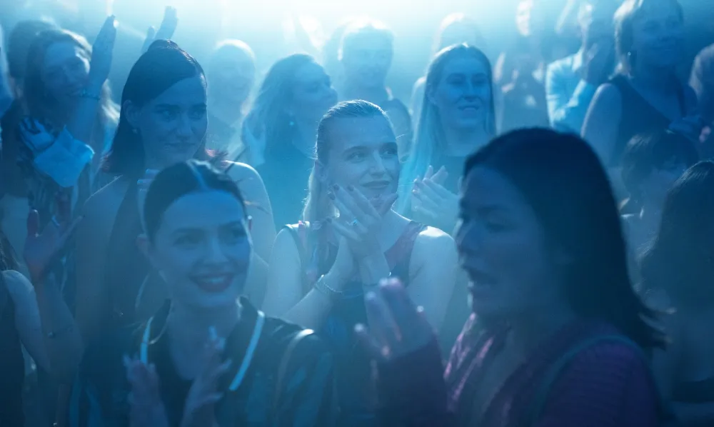 Maria Cordsen, Clara Dessau in The Asset