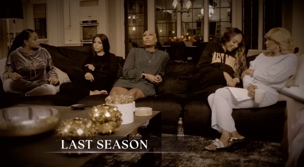 The Braxtons Sneak Peek Maid of Honor Tamar Braxton Debates Attending Sister Towandas Wedding