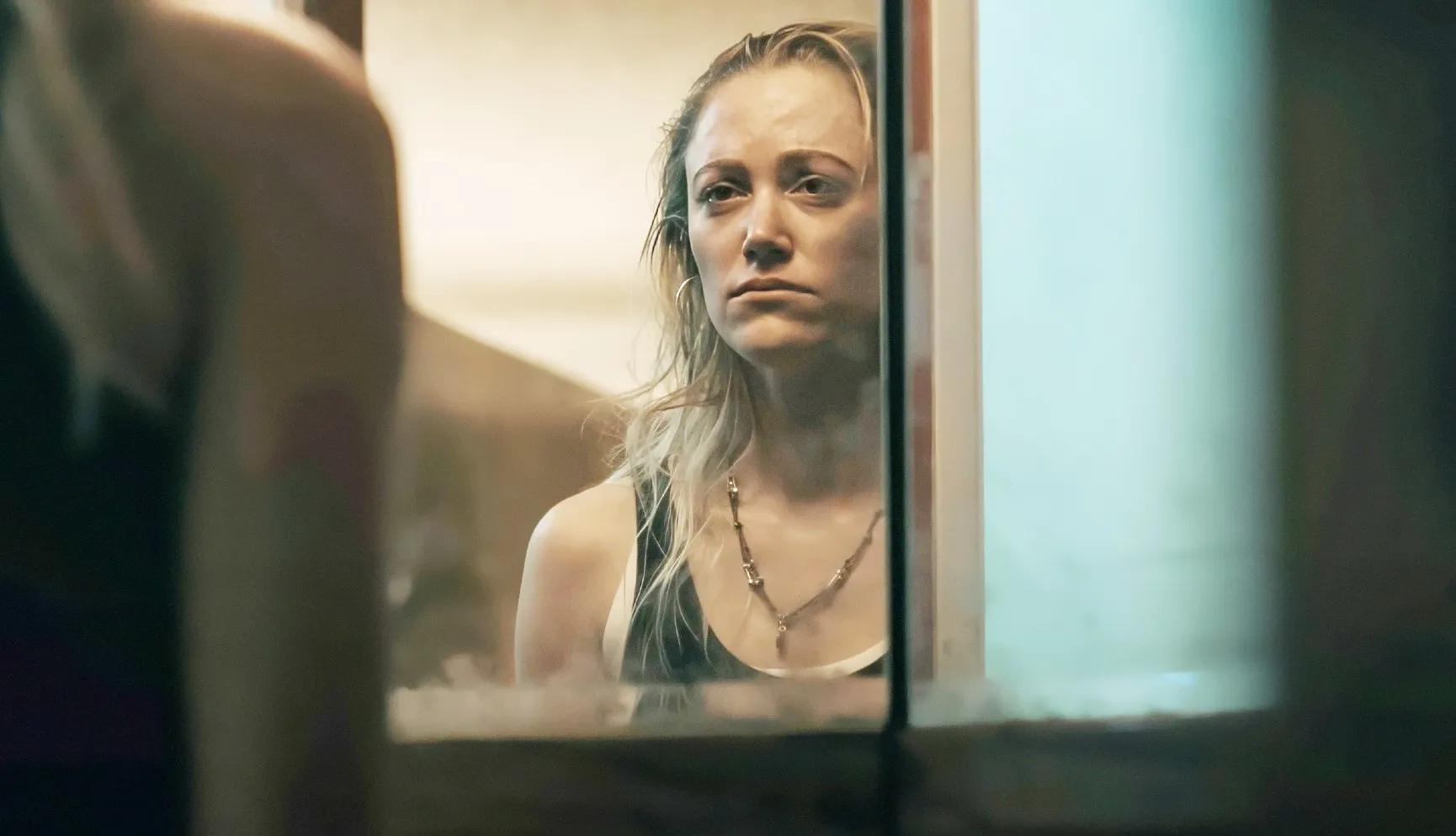 Maika Monroe in The Hand That Rocks the Cradle