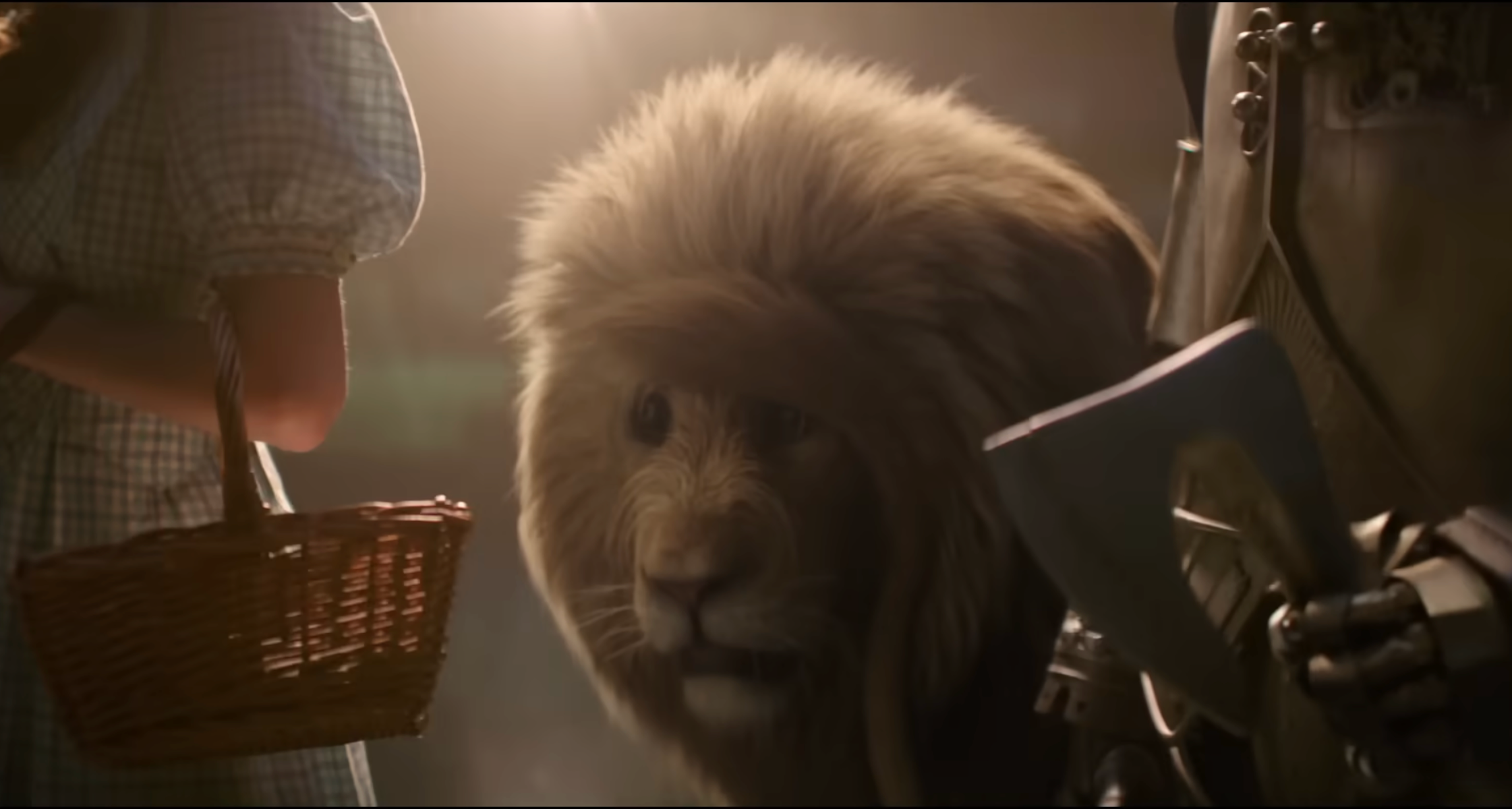 Wicked: For Good Director Teases Which Actor Is Voicing Cowardly Lion