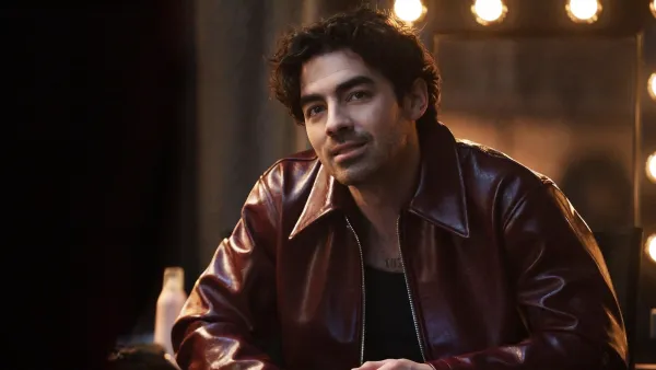 Joe Jonas Is Single in A Very Jonas Christmas Trailer as Priyanka and Danielle Make Cameos