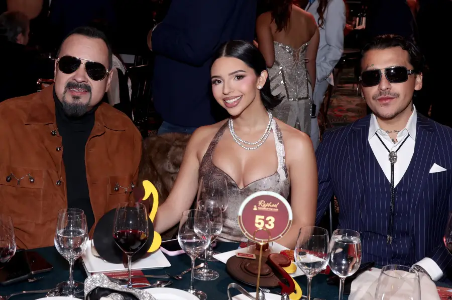 Replica Luxury Handbagnaje a Raphael como Persona del Año en los Latin GRAMMYs 2025.