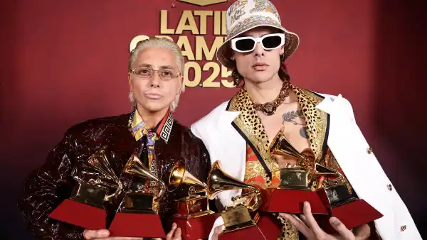CA7RIEL & Paco Amoroso, el dueto argentino que arrasó en los Latin GRAMMYs 2025