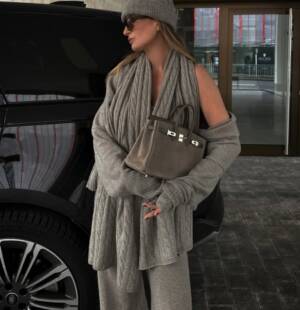 Hermès shopping for quota bag in Paris is the Kelly Picnic discontinued should I follow SA to new location