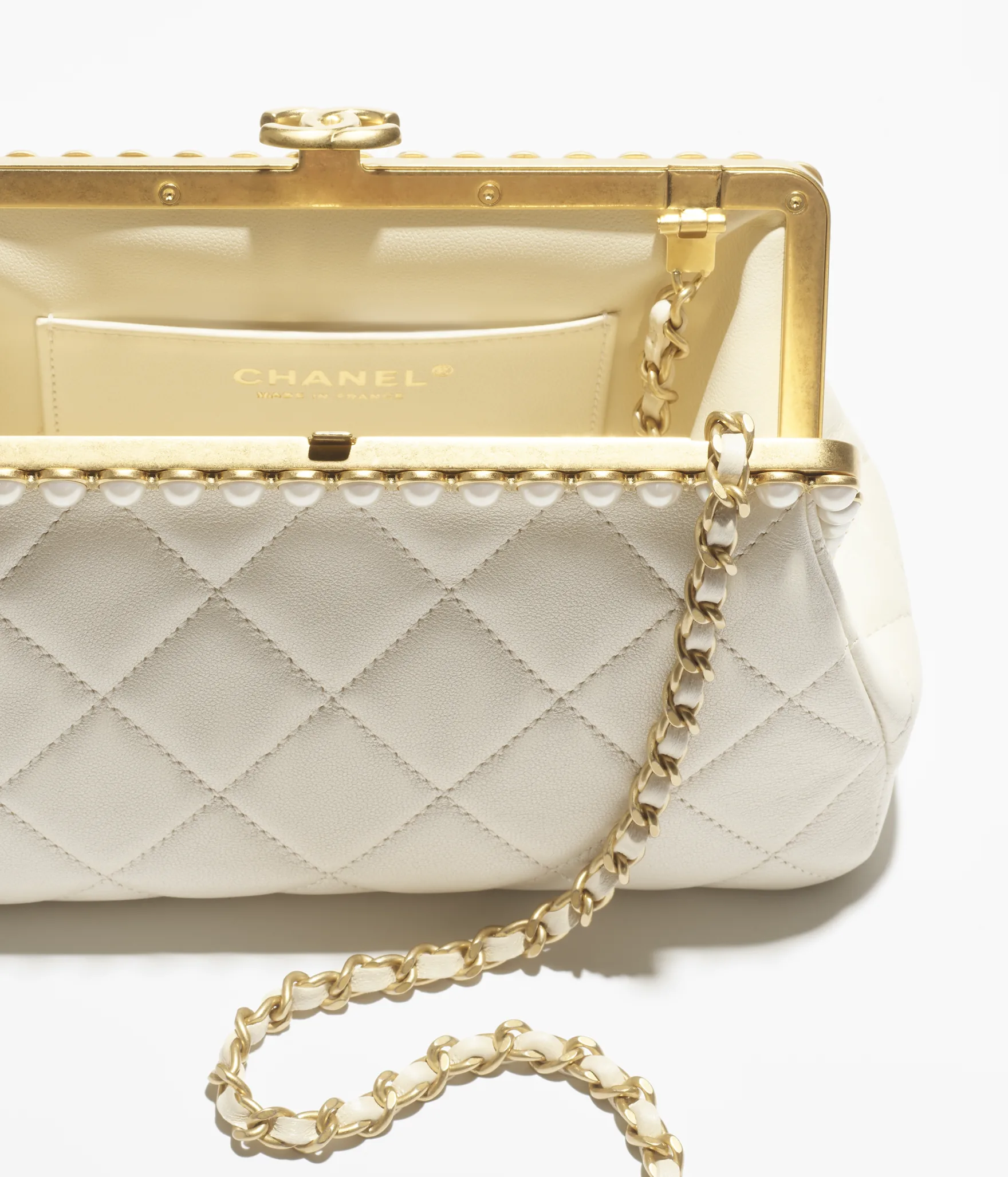 Chanel Cruise 2025/26 Bags