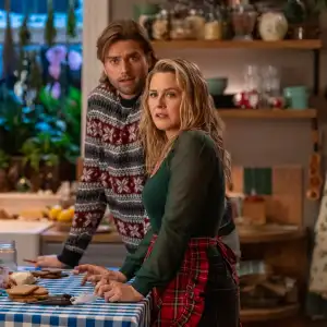 A Merry Little Ex-Mas, Pierson Fode and Alicia Silverstone