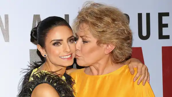 Aislinn Derbez and her mother Gabriela Michel
