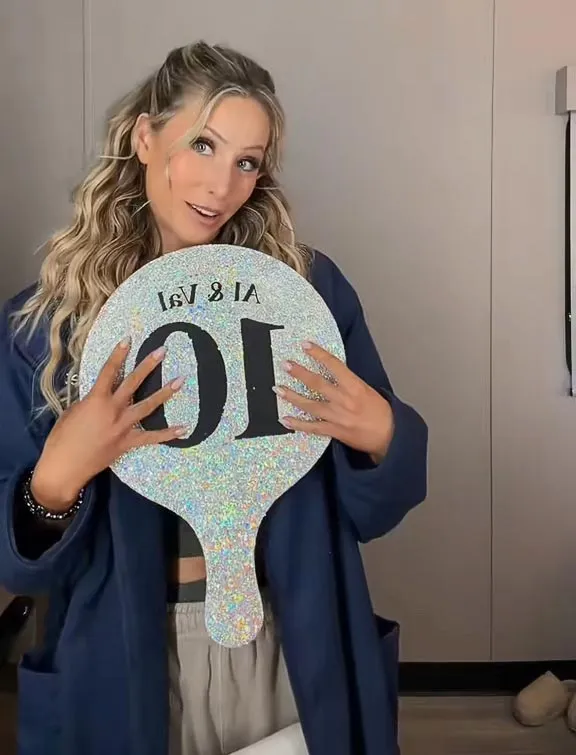 Alix Earle Gets Ready for DWTS Finale 003 LEAD