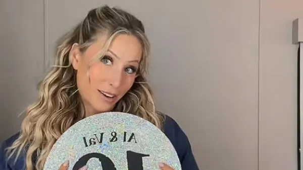 Alix Earle Gets Ready for DWTS Finale 003 LEAD