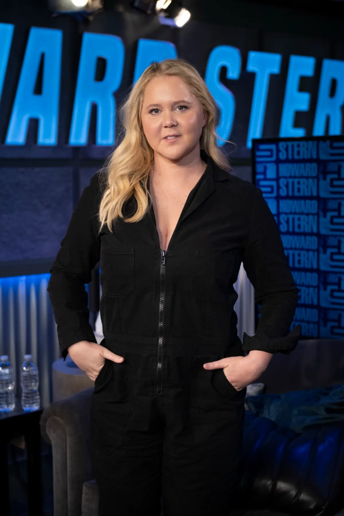 Amy Schumer Explains Wiping Instagram