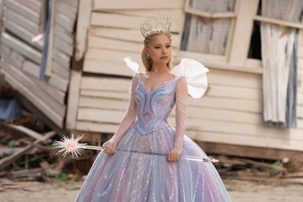 Ariana Grande Says She Wanted Glinda Wedding Dress to be Vulnerable Ariana Grande is Glinda in WICKED FOR GOOD