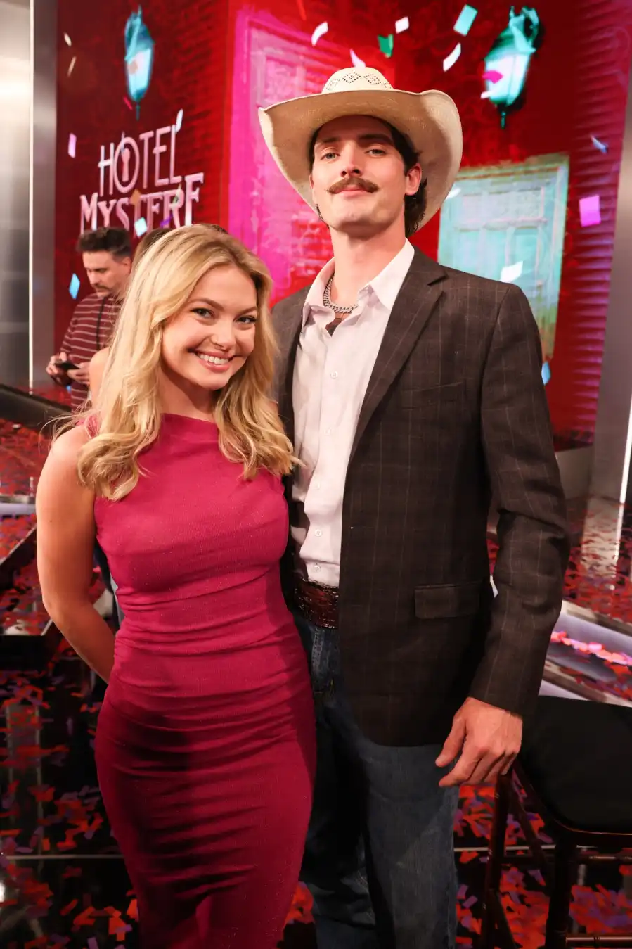 Big Brother Showmances Update