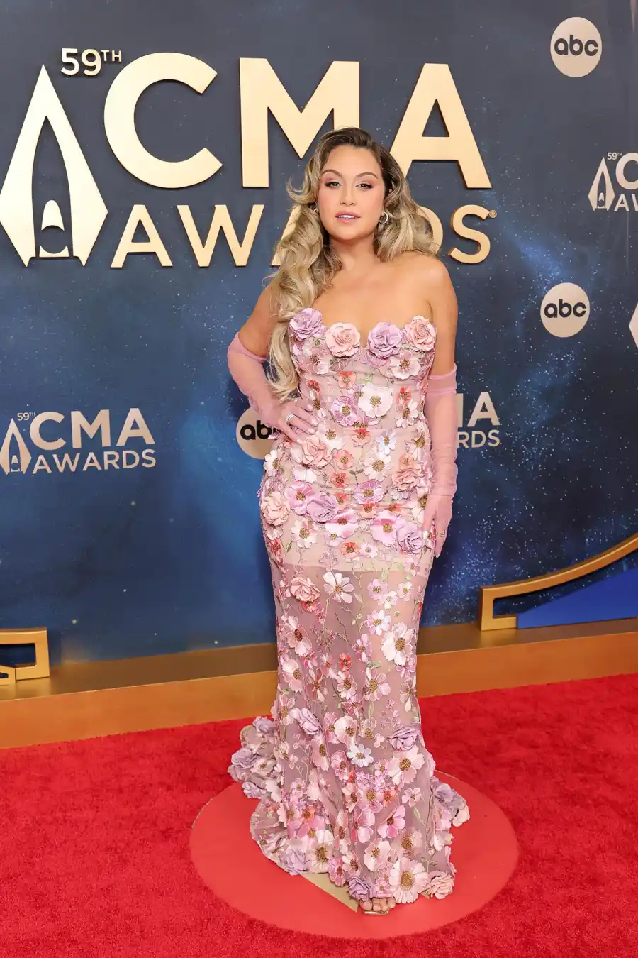 CMA Awards 2025 59th Arrivals Alexandra Kay 2247519576 1