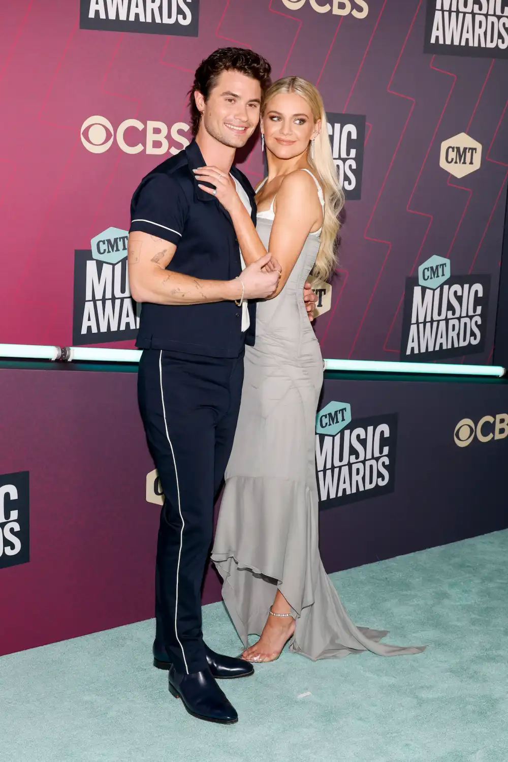 Chase-Stokes-and-Kelsea-Ballerini-2023-Red-Carpet-Debut-GettyImages-1479189015