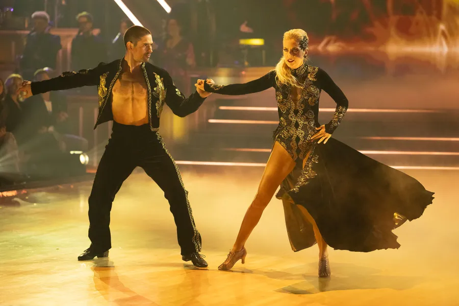 Elaine Hendrix and Alan Bersten Dancing With the Stars Prince Night