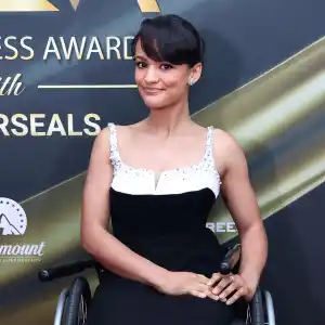 Feature Marissa Bode on Wicked Witch of the East Solo